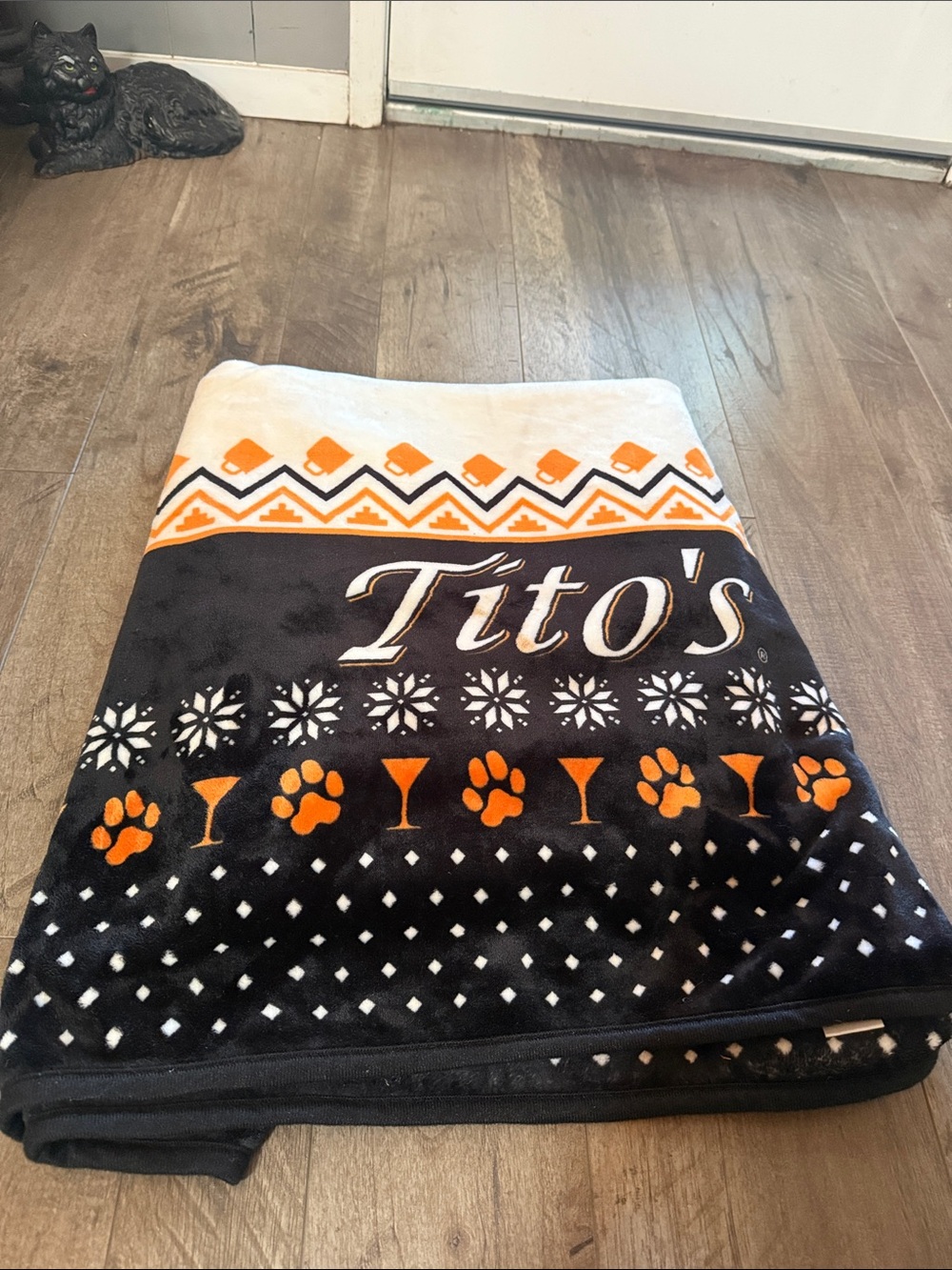 Tito's Logo Black & Orange Holiday Throw Blanket